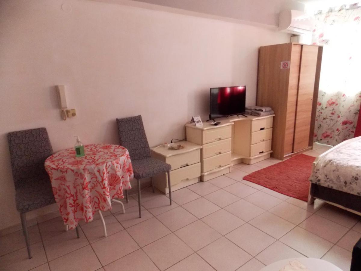 Ladadika Studios Thessaloniki Buitenkant foto