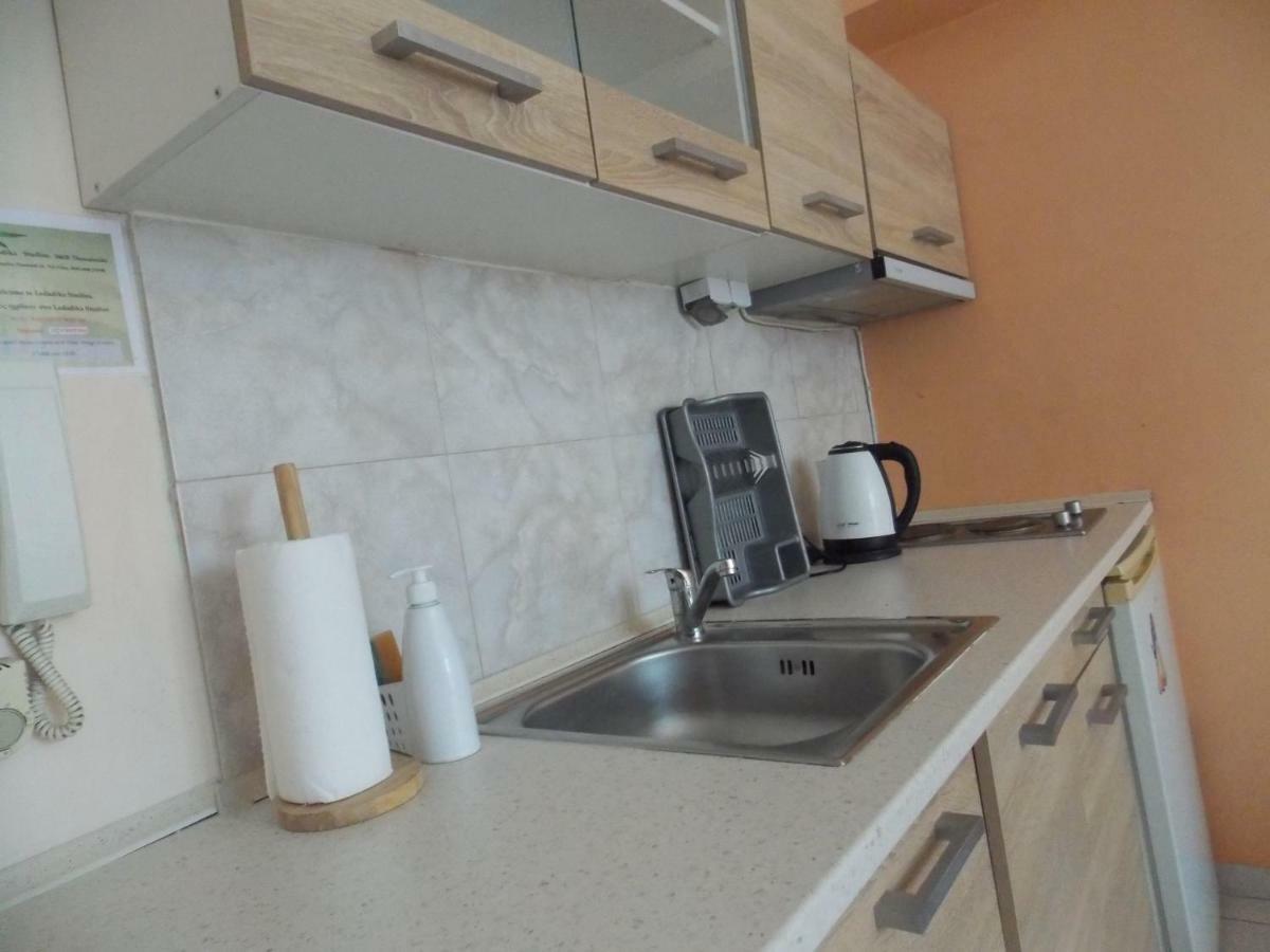 Ladadika Studios Thessaloniki Buitenkant foto